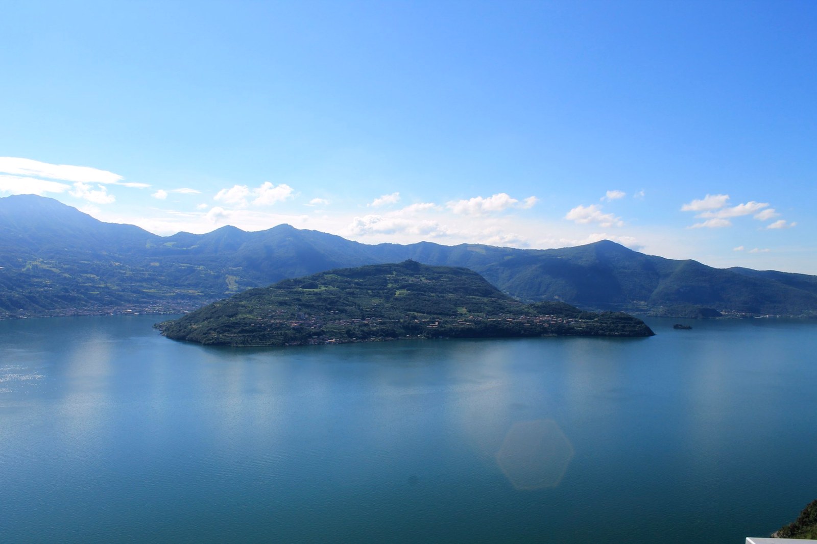 Vista sul Lago d'Iseo dalla terrazza